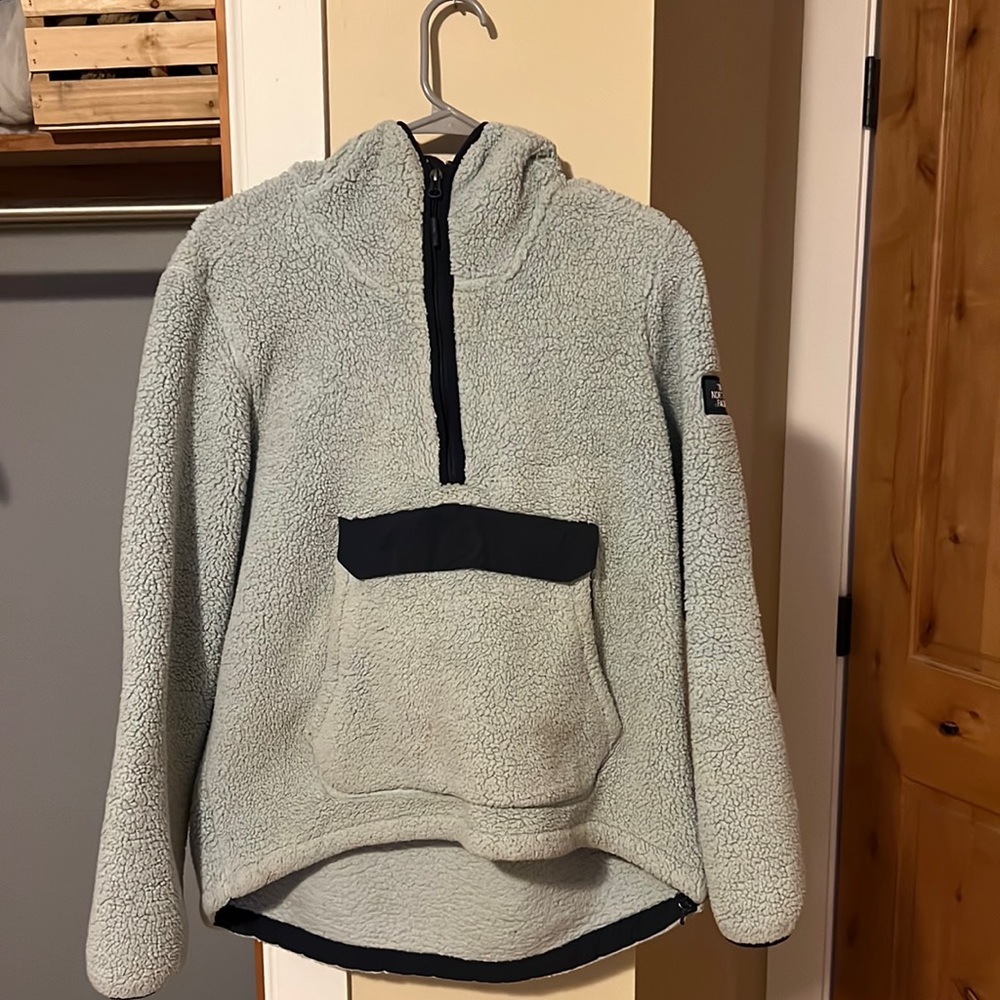 The North Face half zipup sherpa